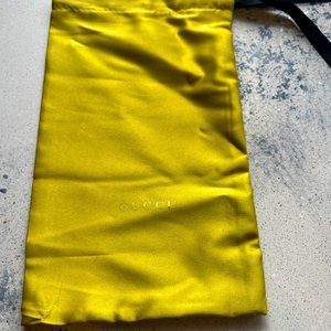 Gucci silken sunglasses pouch
